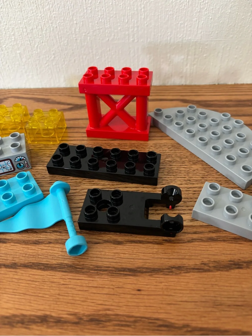 Lego Duplo Space Shuttle Mission 10944 Playset Incomplete